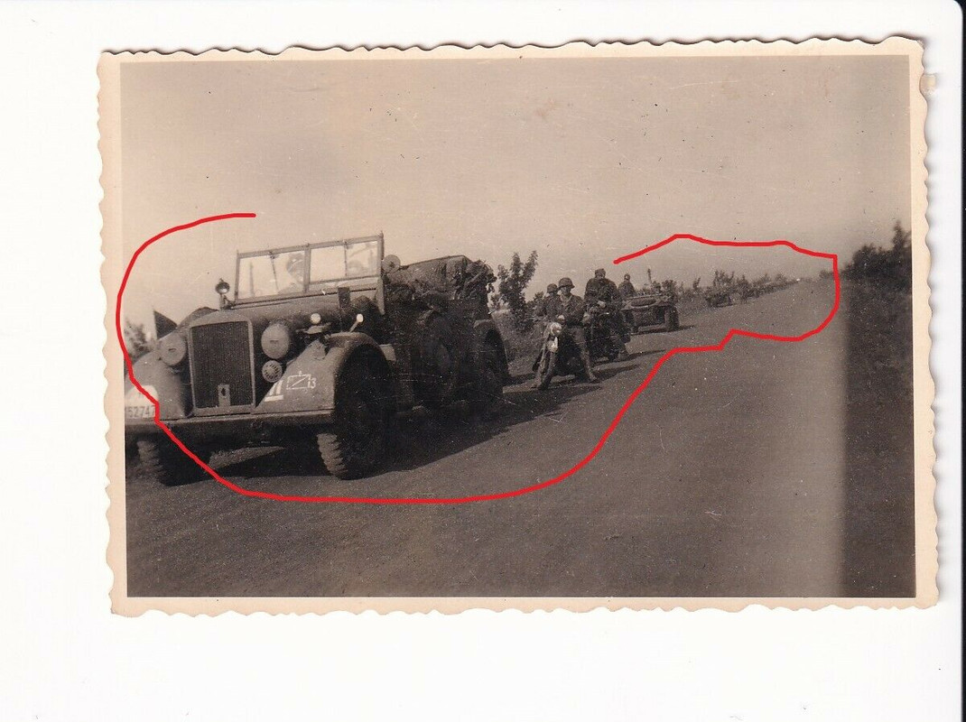 Foto Schwimmwagen VW Technik Aufklärung Camo Tarn Übung Panzer Tarnhelm4