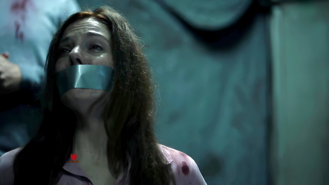 Claire Bronson 9 - Mr. Mercedes S03E9