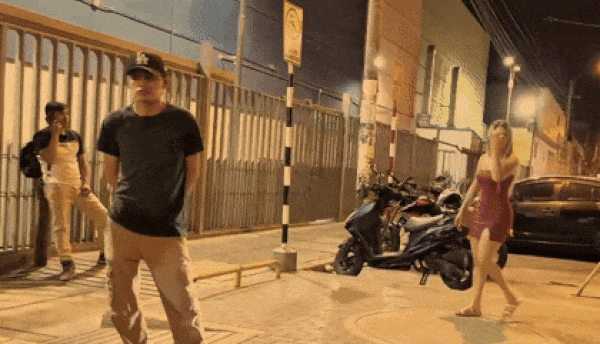 1aaaa.gif