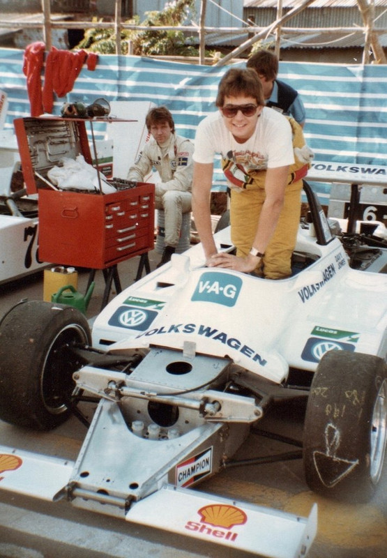 B0ADF4DC-D86D-43F9-AF8F-9215AFBBD1C0