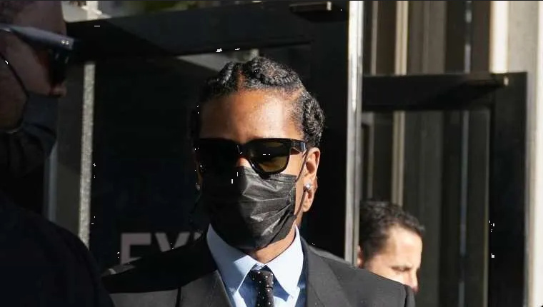 Famoso rapero es buscado por la policía tras disparar en contra de su mejor amigo