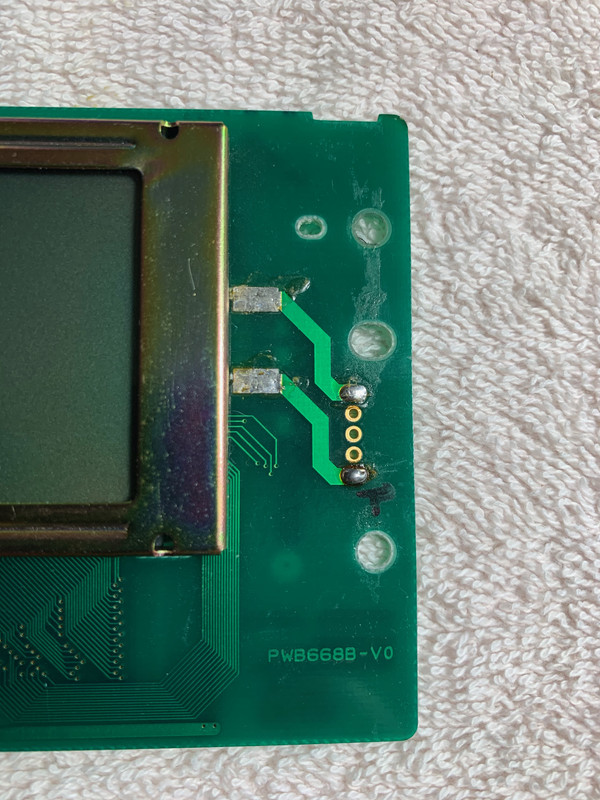 holes-right-side-with-oblong-middle-hole