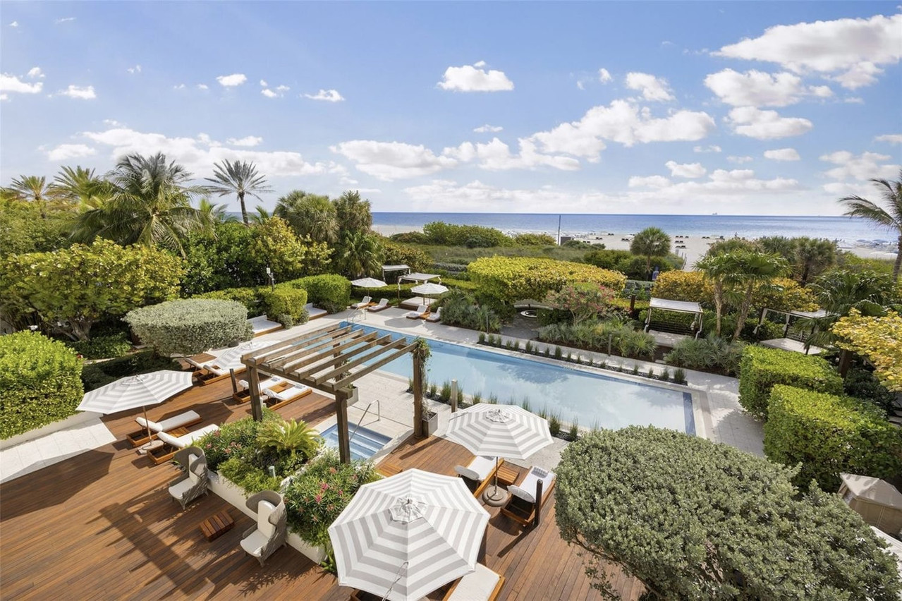 125 Ocean Drive, Unit U0303, Miami Beach, FL luxury rental with pool and ocean view