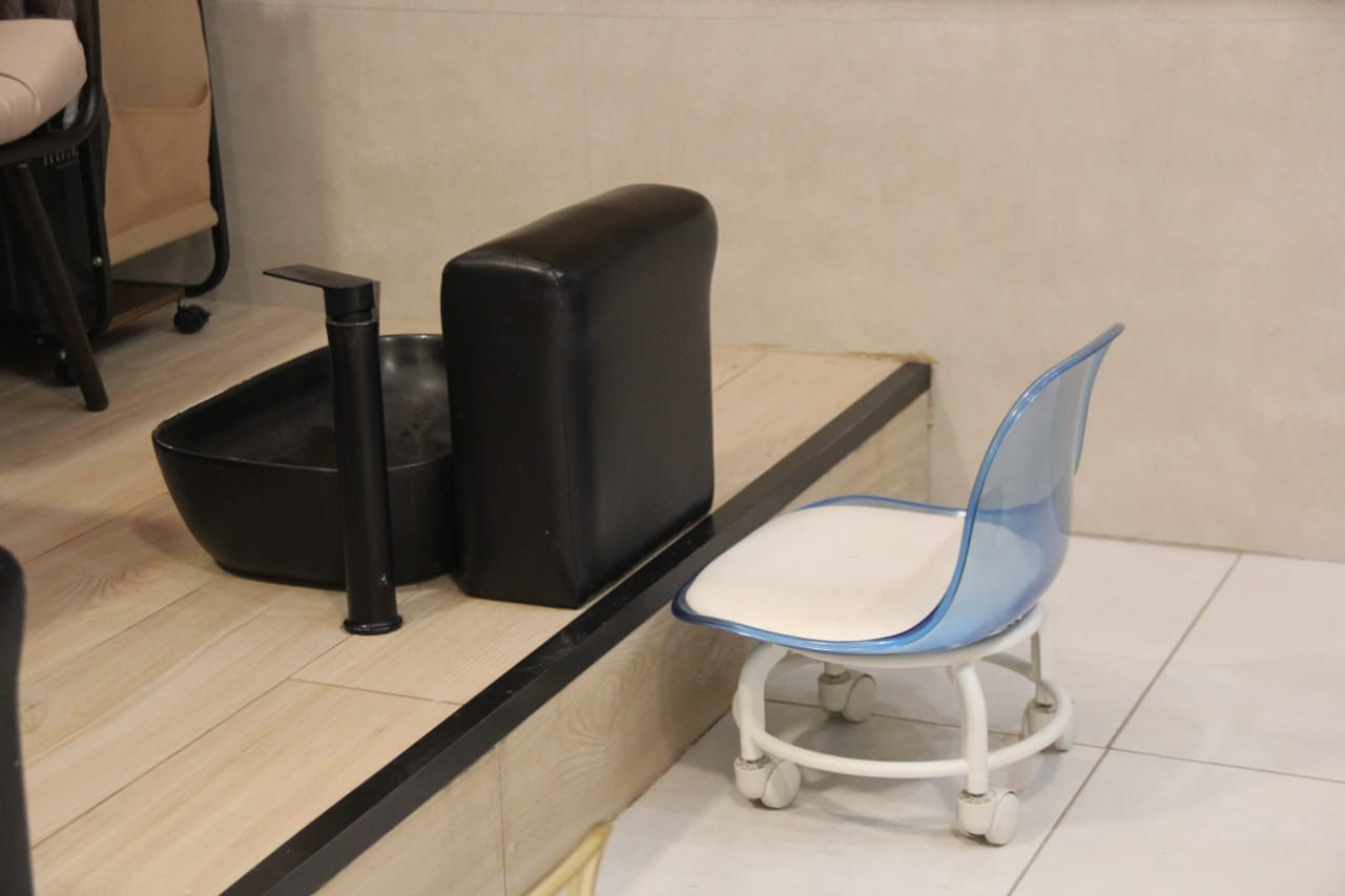 معرض أعمال الهانم 10