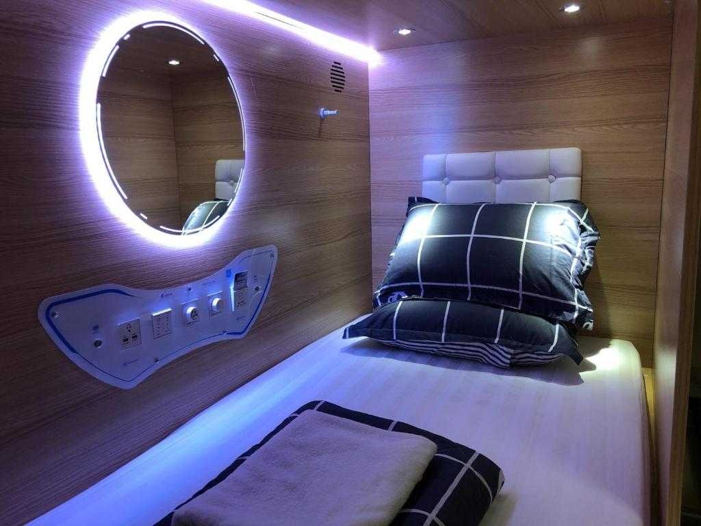 Capsule Hotel Singapore