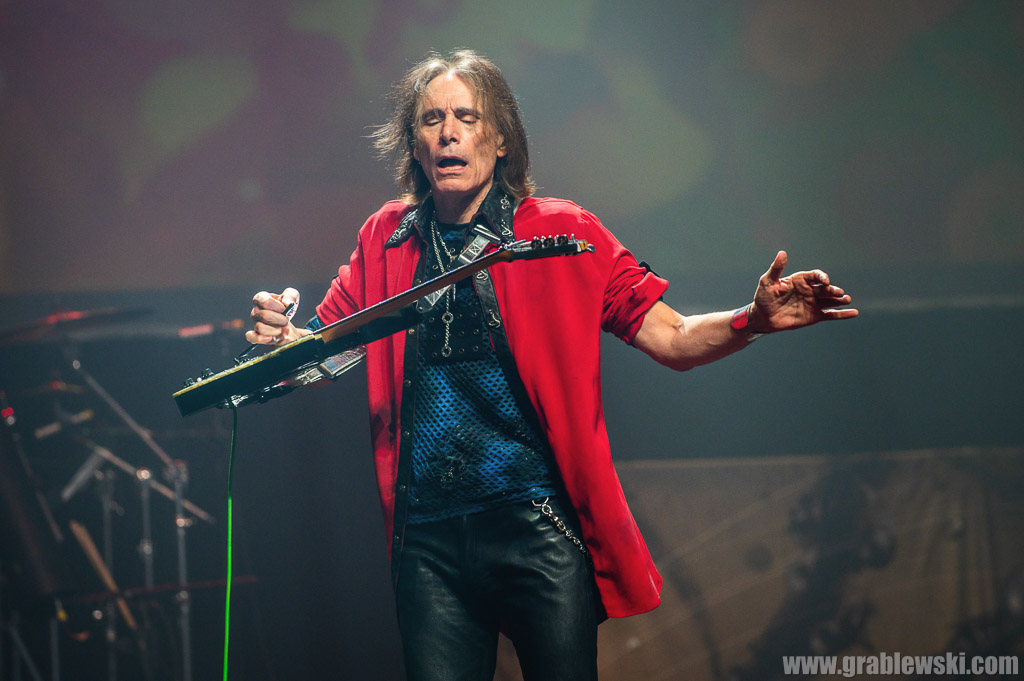 [Obrazek: 2023-05-03-Steve-Vai-025.jpg]