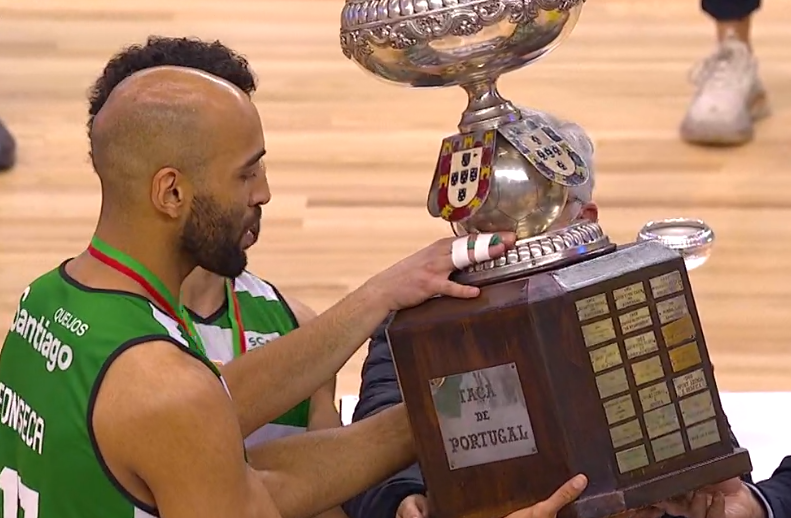 BASQUETEBOL: SPORTING CONQUISTA A TAÇA DE PORTUGAL
