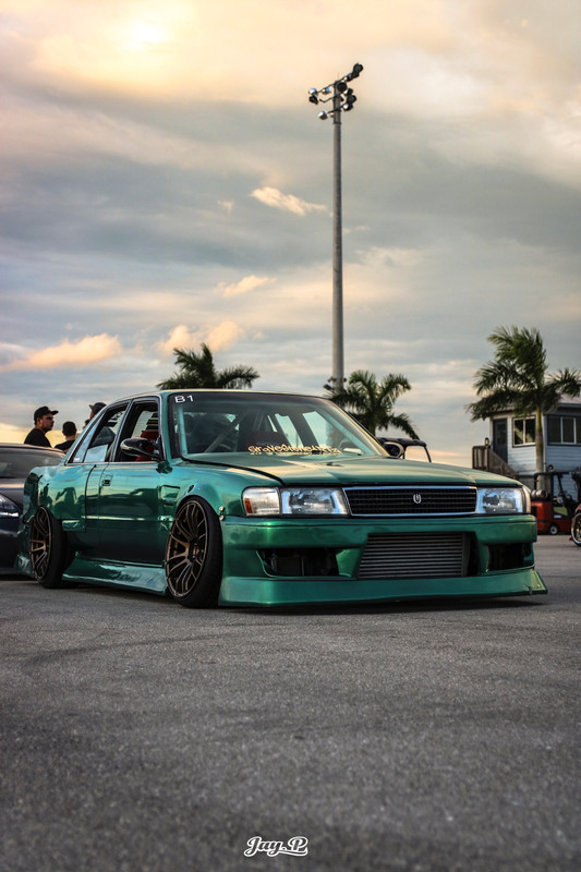 F8C1996C-FE16-4990-BEFE-B0635D43B08B