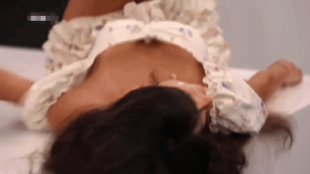 0002637d8b96.gif