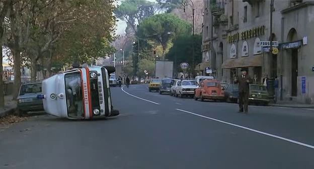 Fantozzi-subisce-ancora-1983-DVDRip-3.pn