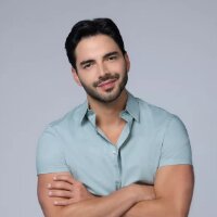 https://i.postimg.cc/pXTvcsCd/Sebastian-Carvajal-028ea4aa5ba34e3cb618dbcf809b3ecb.jpg