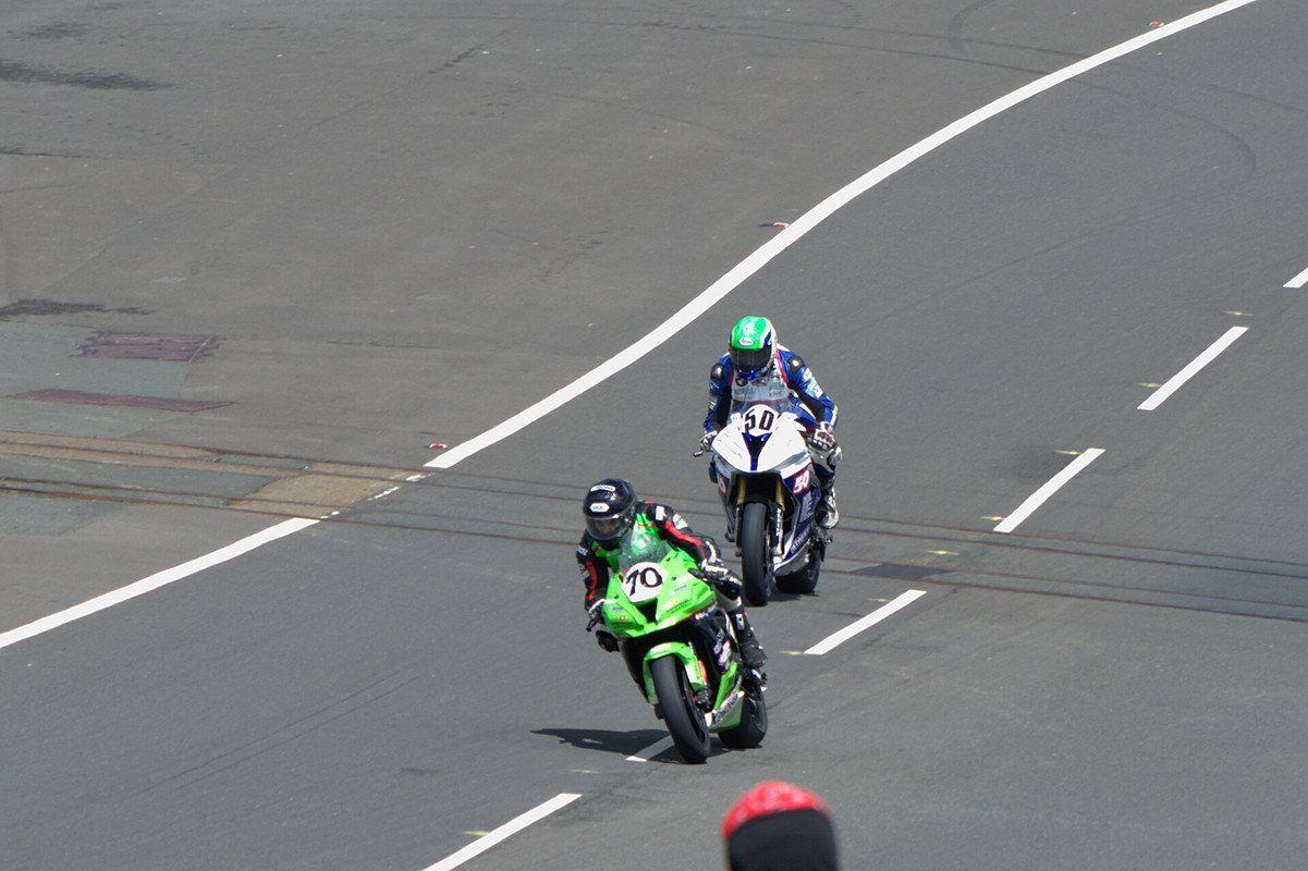 Vmax Tour 2019 au TT à l'île de Man R-DSC8538