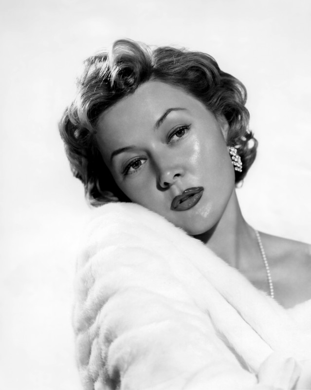 Gloria Grahame_b37