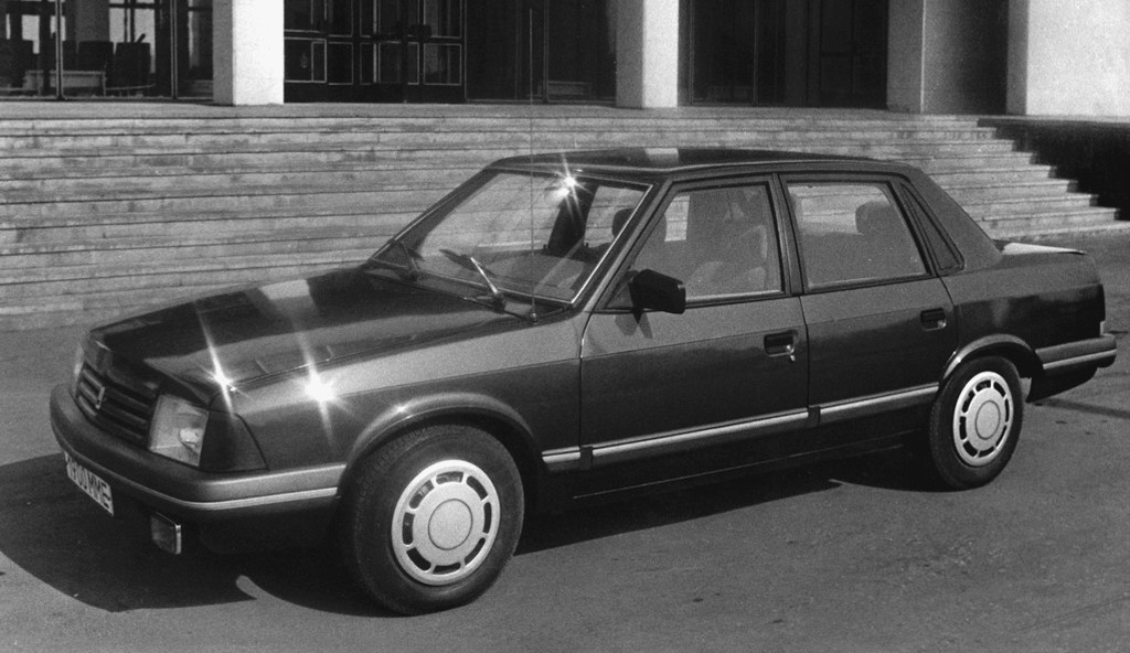 Москвич-2142 (1990-95)