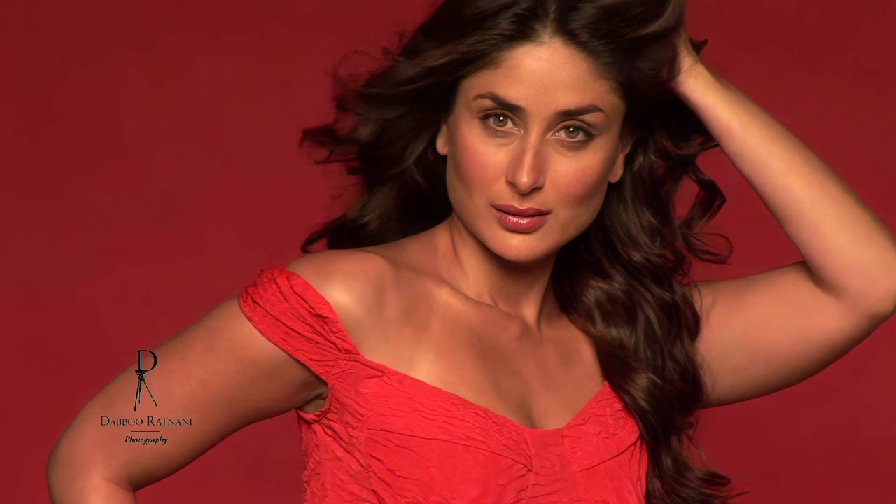 Kareena Kapoor Maxim Shoot 02 27