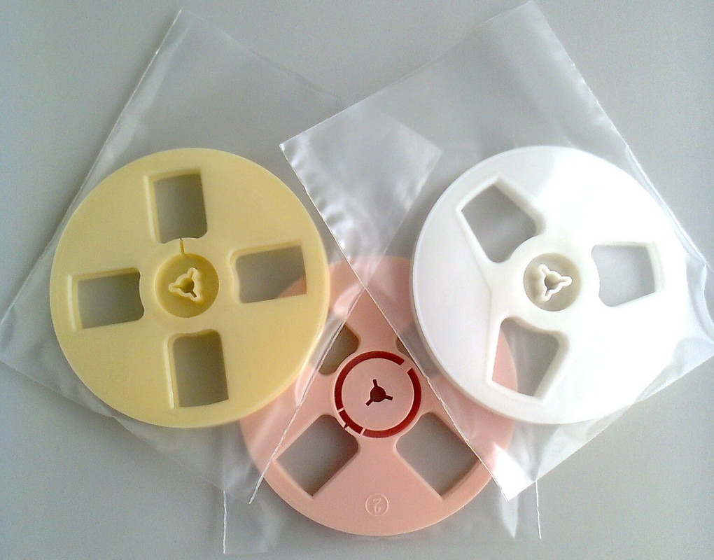 Пакеты жёлтая белая розовая