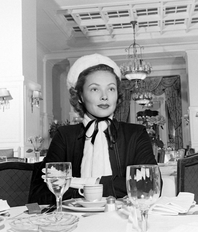 Gene_Tierney_mc54