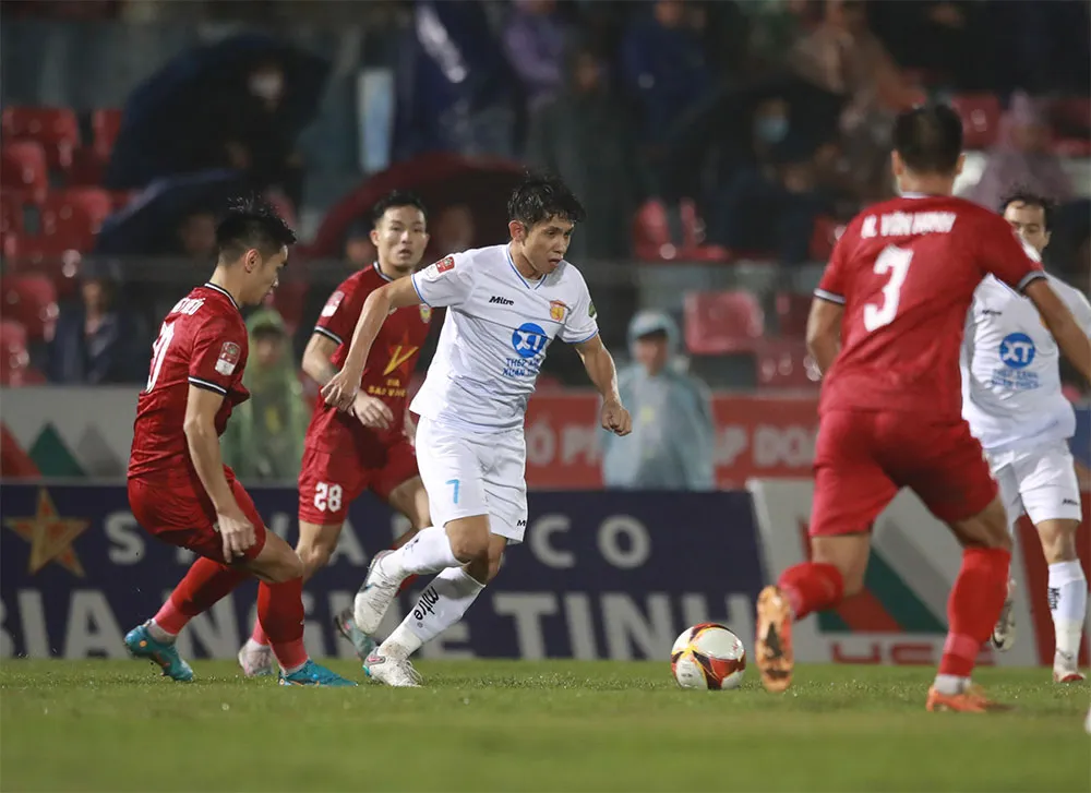 Nam Định vs HLHT, 17h00 ngày 22/06