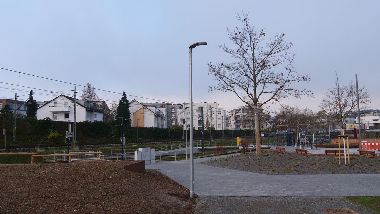 [Bild: 081125-090947-160b.jpg]