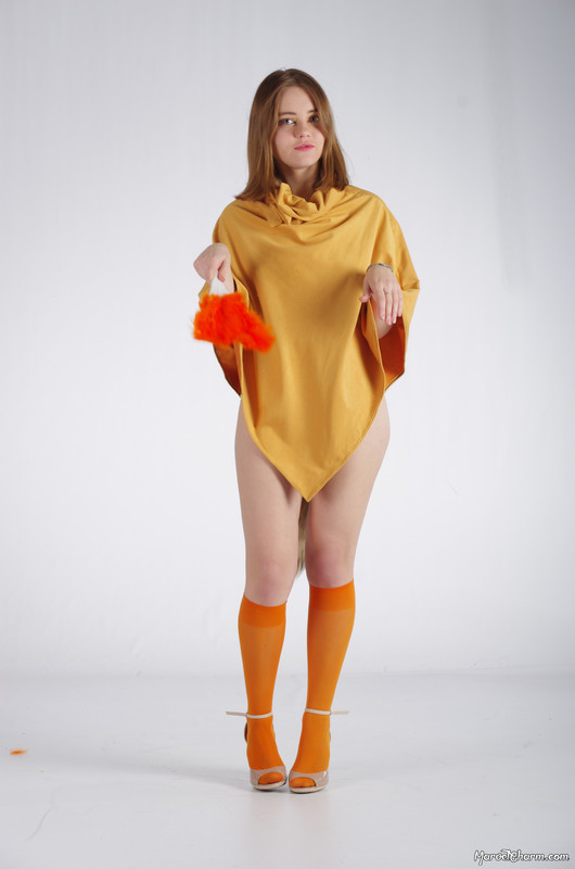 MarvelCharm_Nicolette-Foxy-014