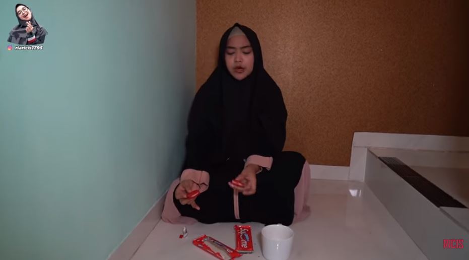 Ria Ricis review Oreo Supreme