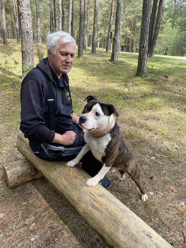 7767A445-1204-4ECB-B295-3515D3037AE9