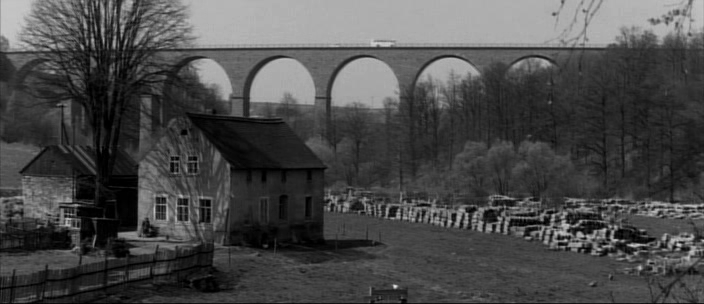 vlcsnap-2016-04-07-16h16m13s247