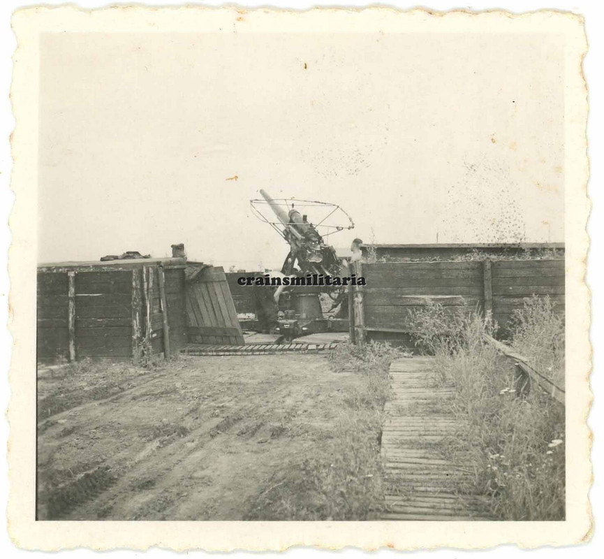 Orig. Foto Flak Geschütz mit Antenne Radar in Stellung in Ukraine Russland 1943