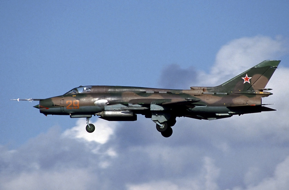 20 GvAPIB Su-17M4 29 yellow_10905 (2)