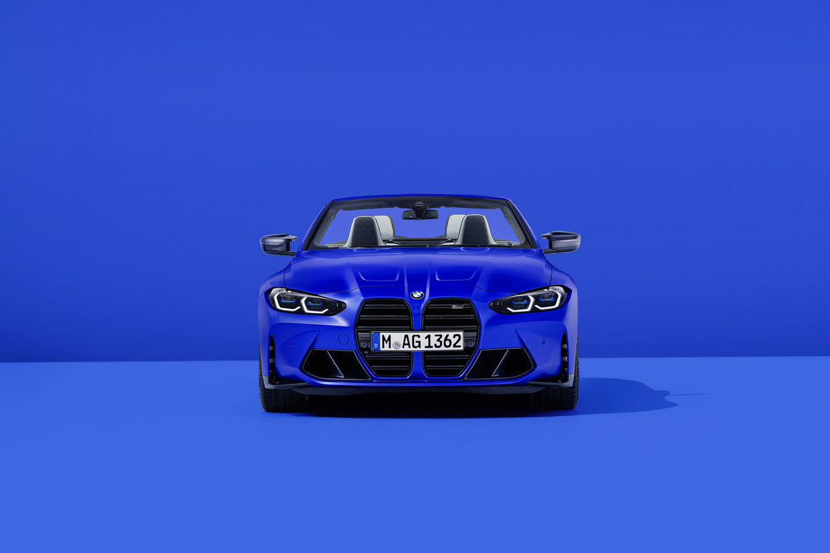 P90420191_highRes_the-new-bmw-m4-compe