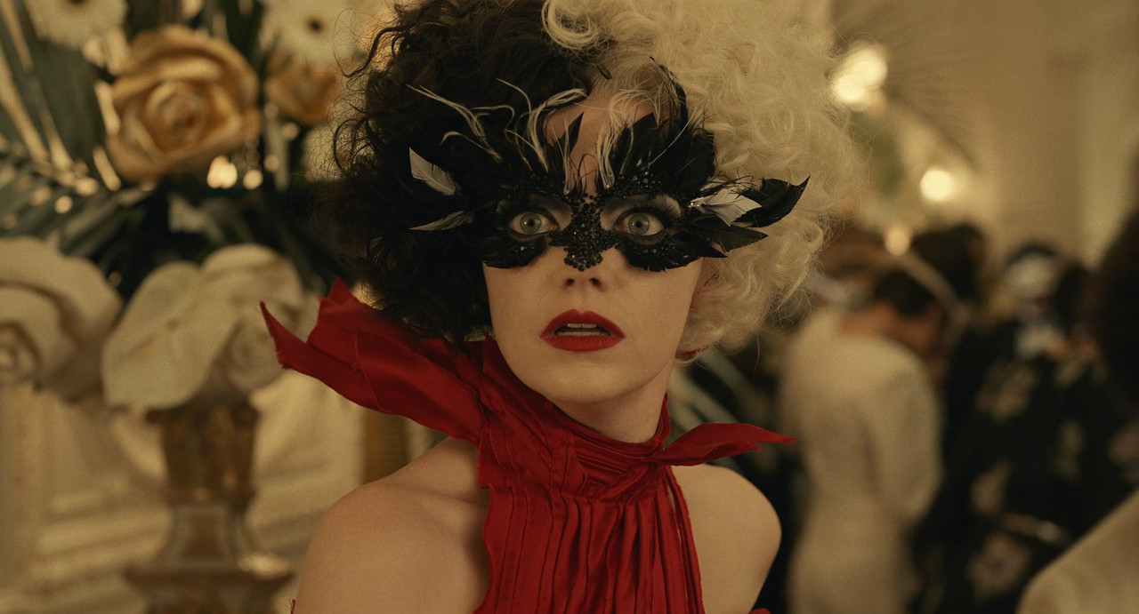 [HR] Cruella (2021) [64B53632]_09