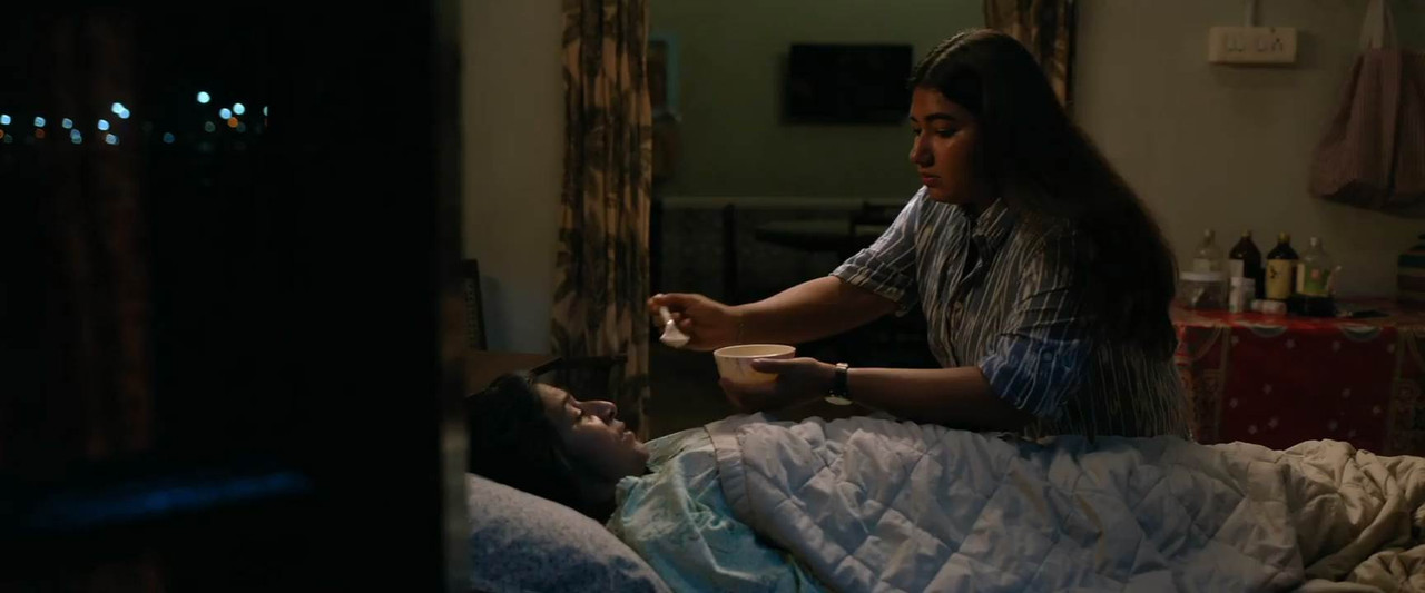 Vivekanandan Viralanu 2024 WebRip [Hindi + Malayalam] 480p 720p ESub Screenshot