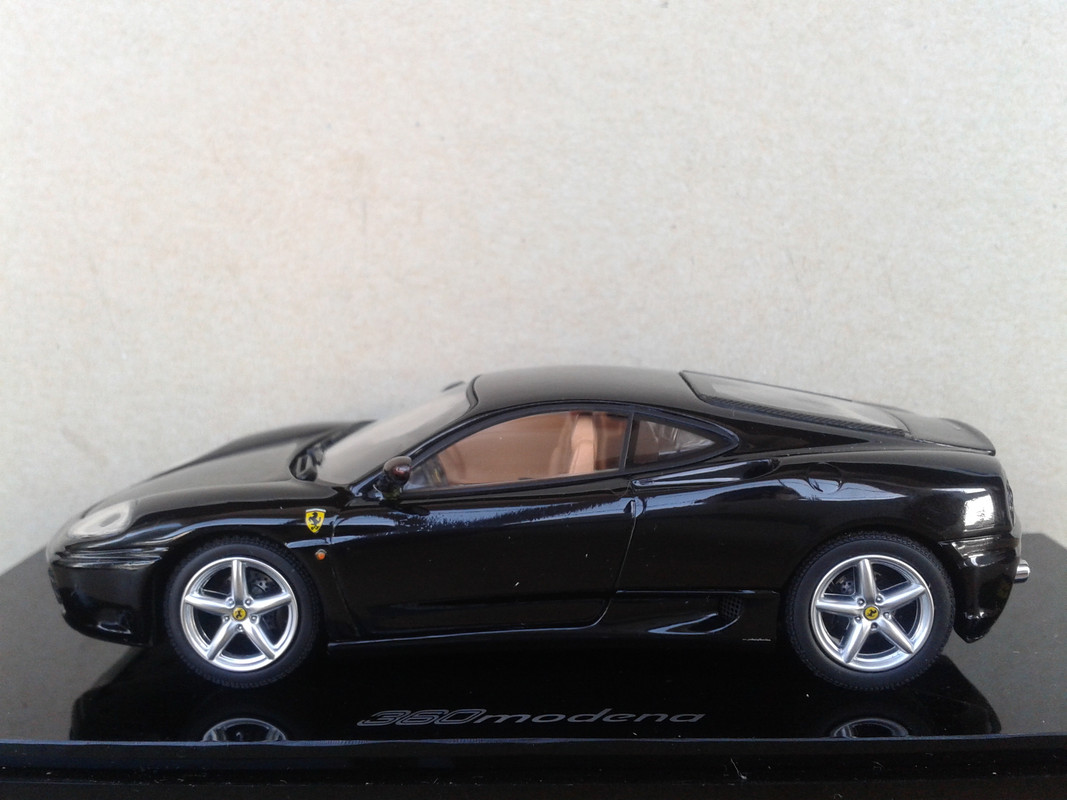 1999 Ferrari 360 Modena (Kyosho) (10)
