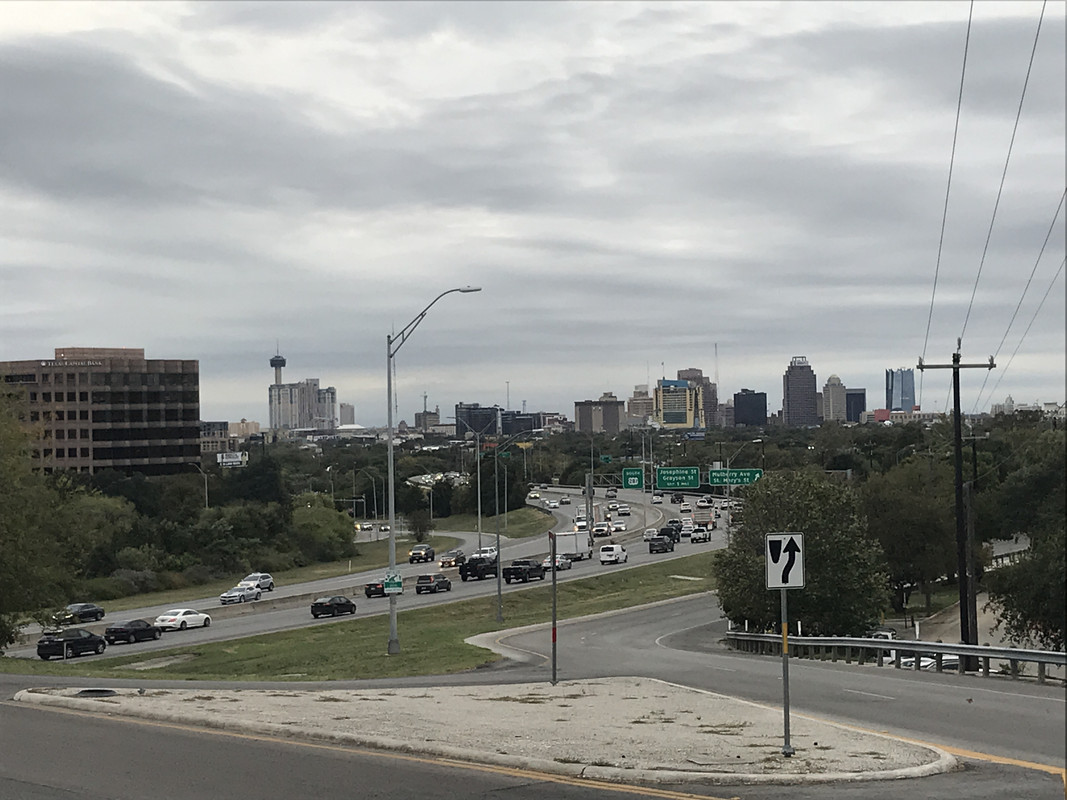 C2B011B4-15FF-4A82-B527-B1879EE6203B