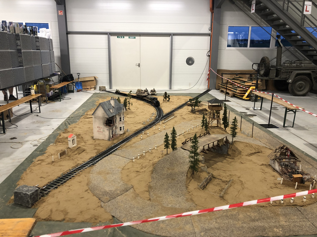 36F8D495-7828-4591-89E3-6C44B0C122A8