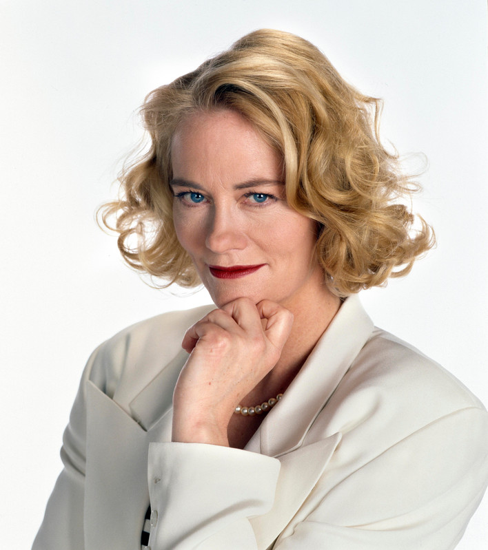Cybill Shepherd c90