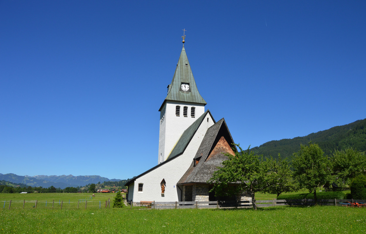 greenopenfieldchapel.jpg