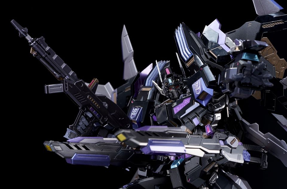 Kuro-Kara-Kuri-Dark-Star-Saber-18