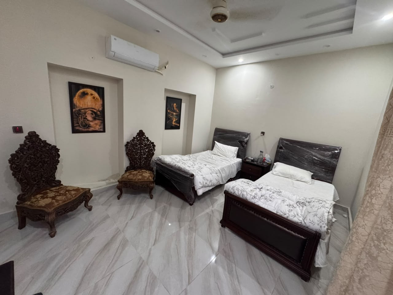 Executive AC Room