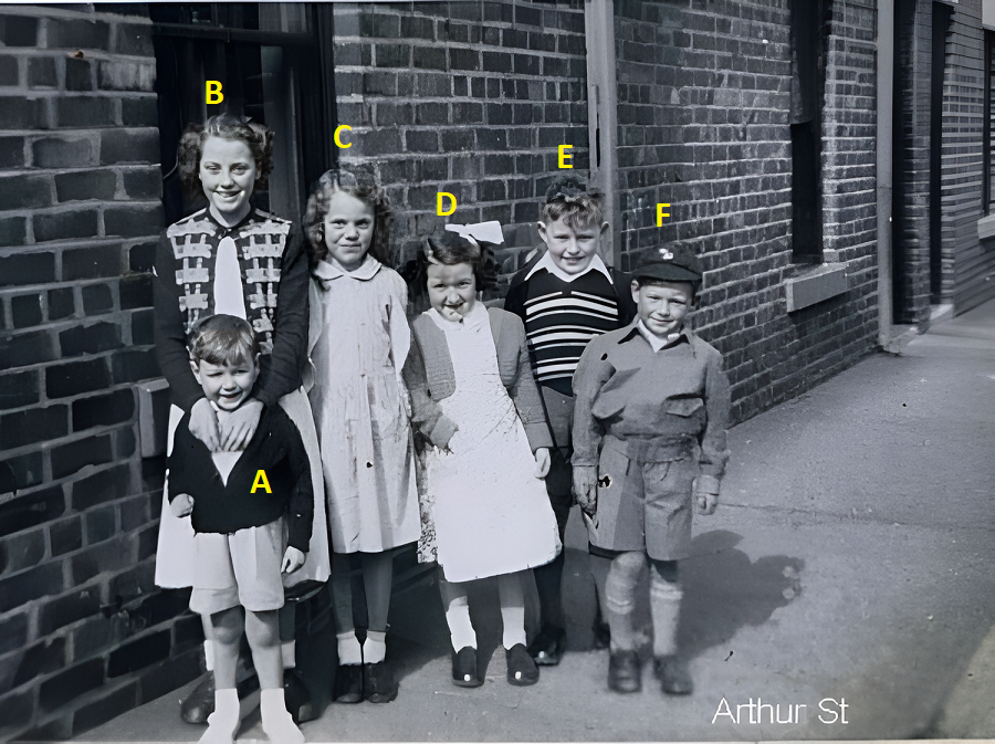 Arthur-St-1950s-Brenda-Thompson4th-from-right