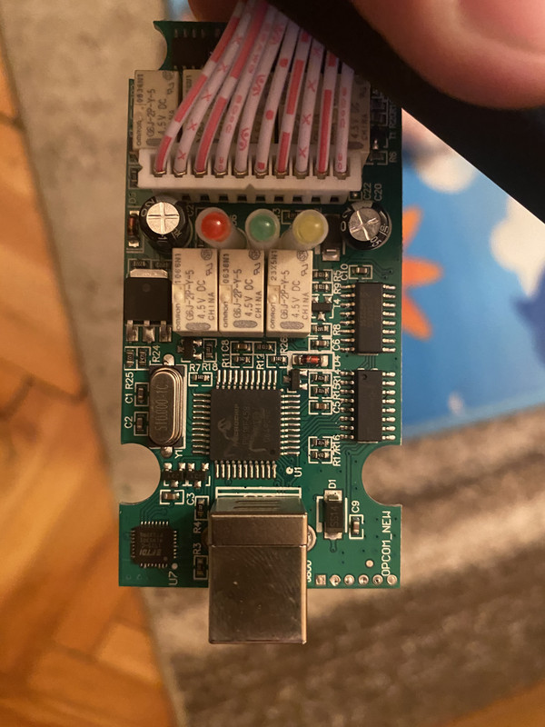 8B11C4DB-390A-4CE3-AABC-ED21E5D6F5C4