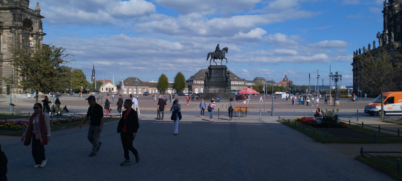 Dresden mit Dominik, Peter. Renate