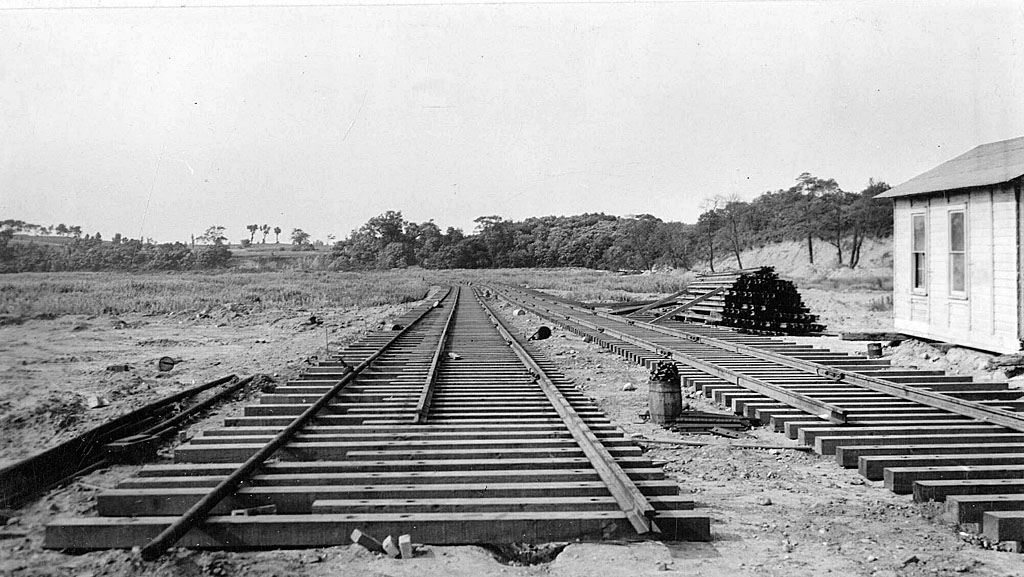 02)-World-s-Fair-Railroad-Construction-Oct-2-1938