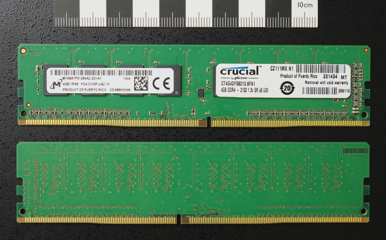 DDR4_DIMM_4GB_-2133_IMGP5813_smial_wp