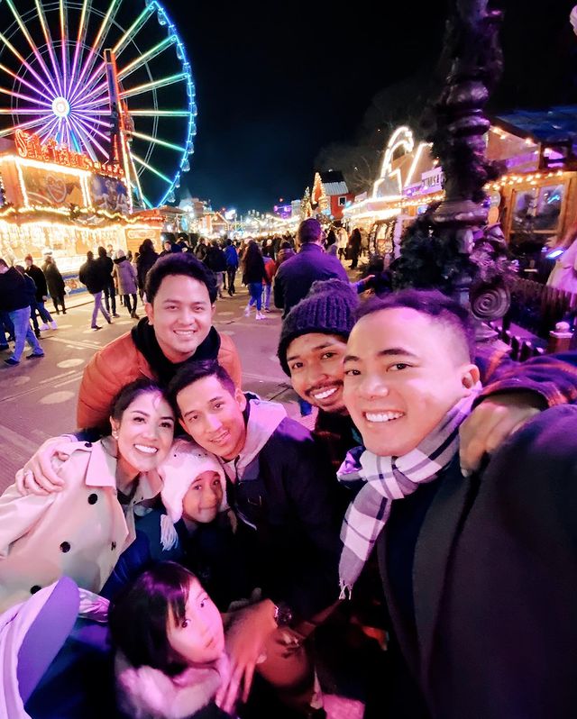 Foto liburan Nindy Ayunda dan keluarga yang diunggah pada 3 Januari 2020