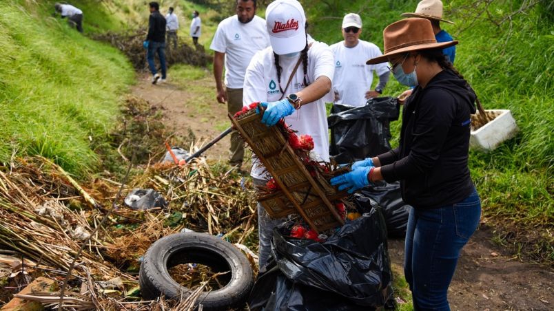 ¡Insólito! Retiran más de 21 toneladas Basura en ríos y lagos del Edomex en 2022