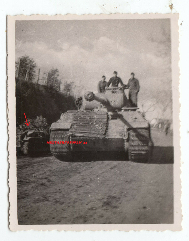 Wehrmacht Panzer Panther V und Ladungsträger Borgward IV Italien 1944
