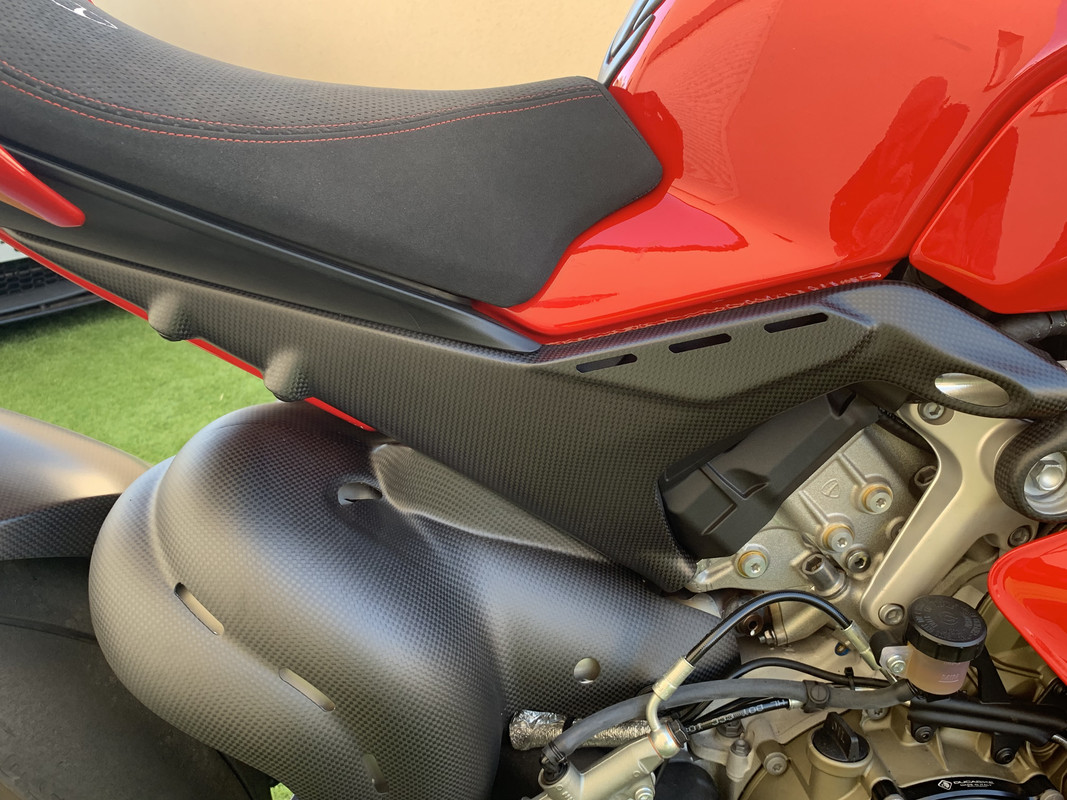 A9CE5E11-3B31-44EE-9D21-D2E679FE2988