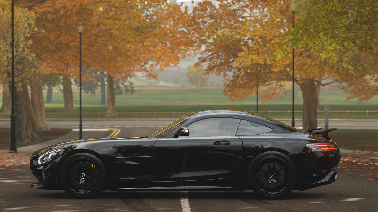 FH4-Mercedes-AMG-GT-R-1.png