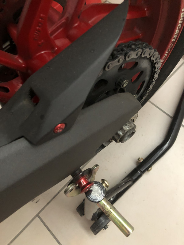 15CEBB09-D9E8-49DB-9390-8C36EC0D3318